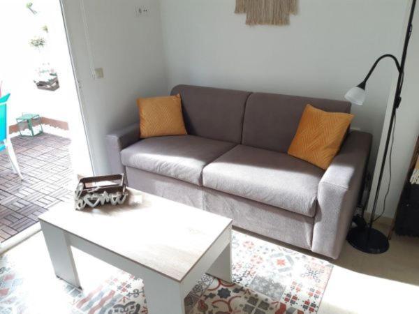 Panaderos Apartment *